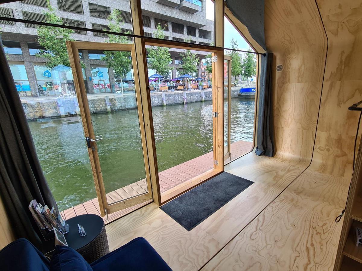 Wikkelboats At Floating Rotterdam Rijnhaven别墅 外观 照片